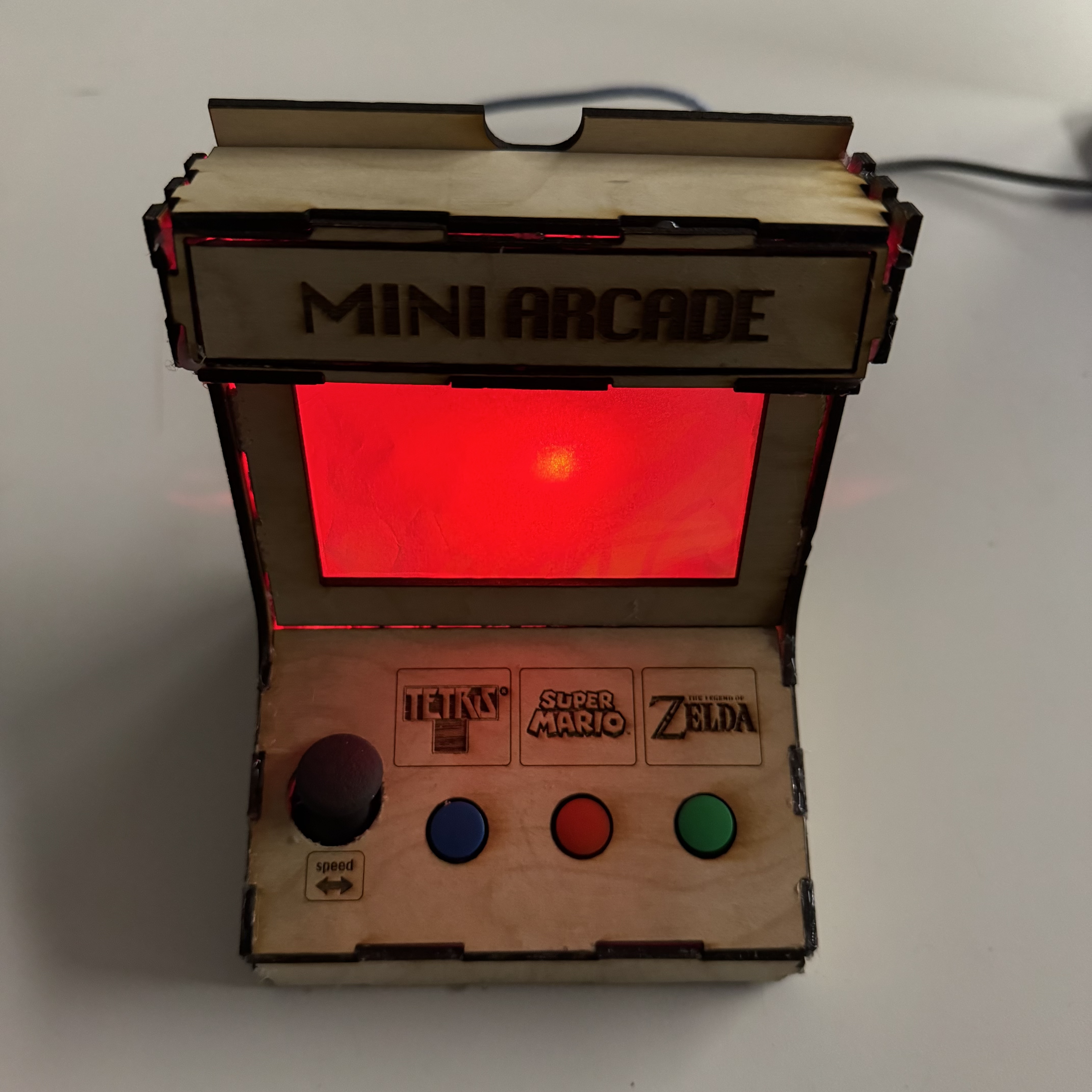 Mini Arcade Lamp final product